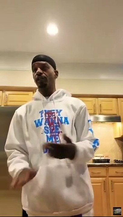 Charleston White exposes Boosie for using 15 year old “Marlo Mike” to kill for him