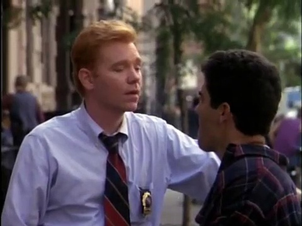 NYPD Blue - Se1 - Ep03 HD Watch HD Deutsch