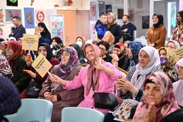 Tuzla'da 'Yaşlılar Festivali' renkli görüntüler oluşturdu