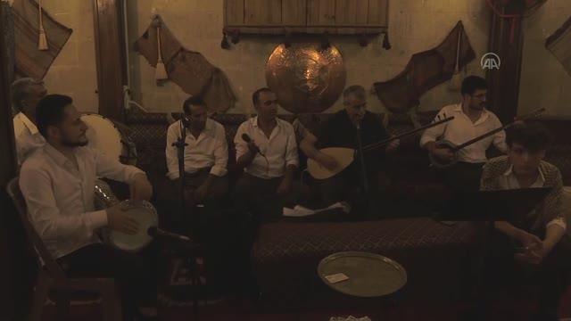 Şanlıurfa haberleri! ŞEHİRLERİN LEZZET REKABETİ - Şanlıurfa ve Adıyaman'ın paylaşamadığı doyumsuz lezzet: Çiğ köfte (1)