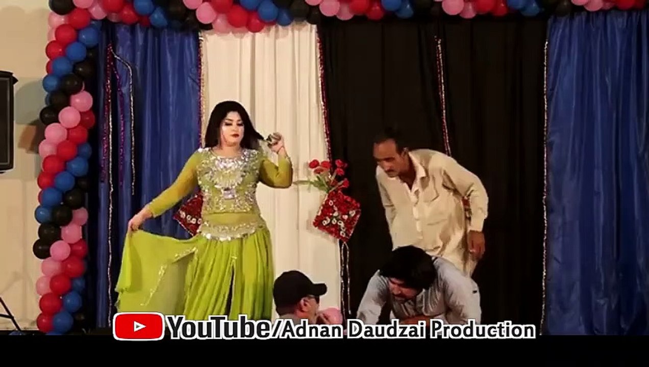 Muniba Shah Pashto New Stage Show Dance Songs Chapa rabande rashi sta da lewantob  In Peshawar 2022