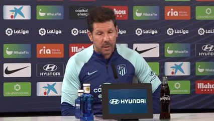 Simeone. "Joao está entrenando mejor para cuando le toque jugar"