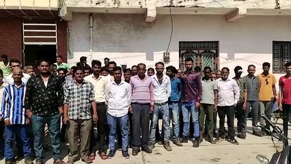 कॉलोनी में चोरी की घटना के बाद मजदू्रों ने लगाया पिटाई का आरोप