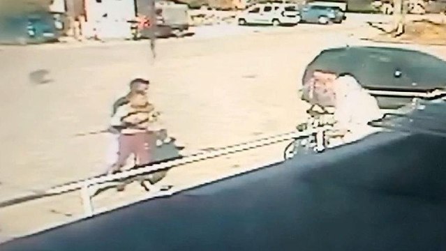 Edirne’de sokak köpeklerinin saldırdığı 12 yaşındaki Umut, ağır yaralandı