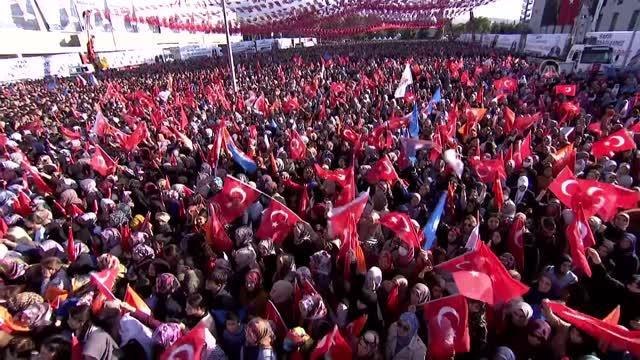 Bakan Kurum: Biz eser üretirken, algı üretenlere en güzel cevabı siz vereceksiniz