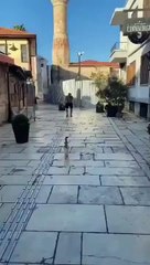 Snaptik.app_7139030773859929386