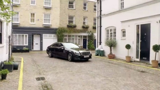 Sunak ignores questions amid reports he will stand to be PM