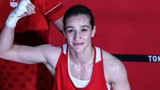 Destan yazdı! Milli boksör Buse Naz Çakıroğlu, Avrupa şampiyonu