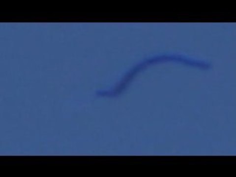 Strange shape shifting object with strange light