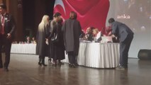 İstanbul Barosu genel kurulunda gergin anlar!