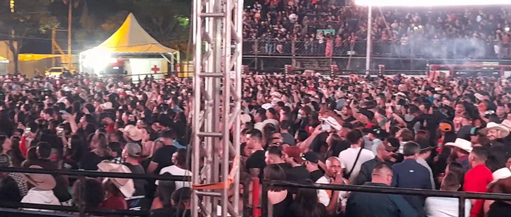 OS ANJOS CANTAM - JORGE E MATEUS - EXPO ARTUR 2022