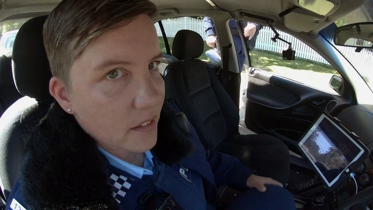 Wellington Paranormal Staffel 1 Folge 3 HD Deutsch