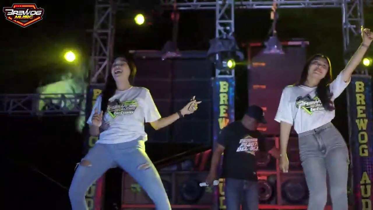 DJ LOVE STORY X CIPARI PAM PAM BASS HOREGG TERBARU ANDALAN BREWOG