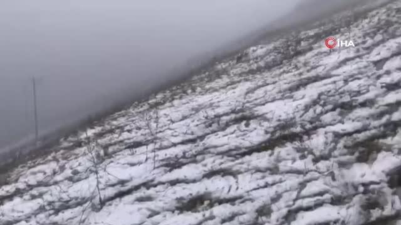 Yüksek kesimlere kar yağdı, hava sıcaklığı sıfırın altına düştü