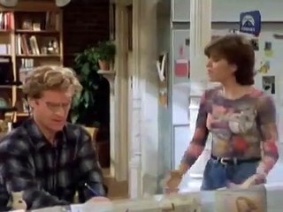 Caroline in the City - Se1 - Ep05 HD Watch HD Deutsch