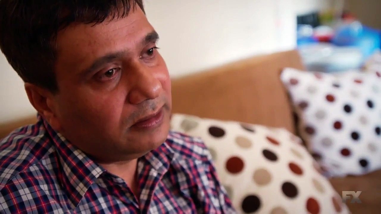 The Weekly - Se1 - Ep02 - The Myth of the Medallion HD Watch HD Deutsch