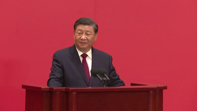 الحزب الشيوعي الصيني يعيد انتخاب شي جين للمرة الثالثة على التوالي