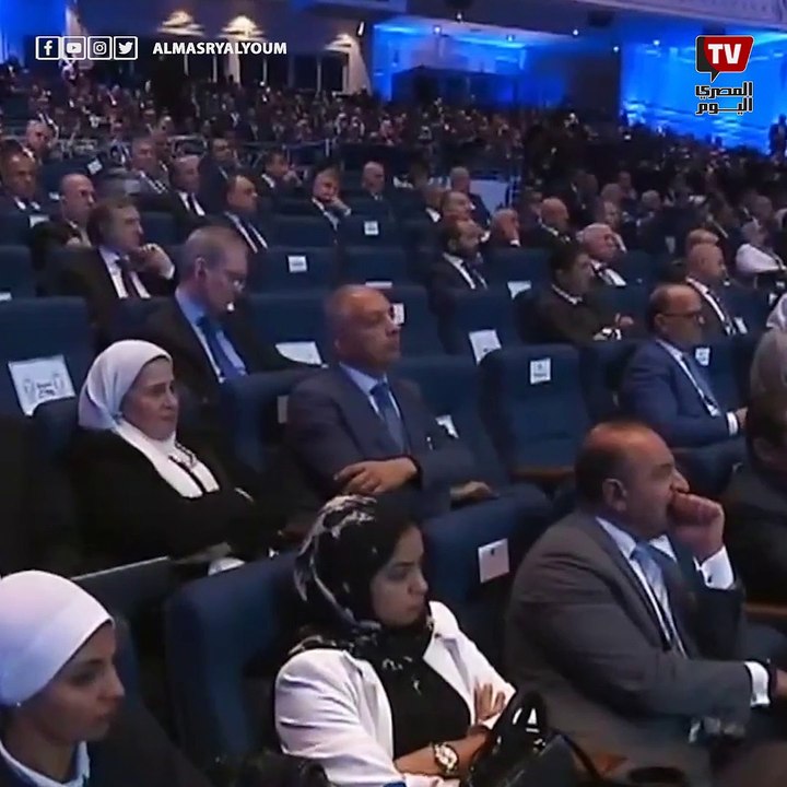 السيسي: محتاجين 60 ألف فصل مدرسي وضعف عدد المستشفيات الحالية ويجب التضحية لبناء ذلك