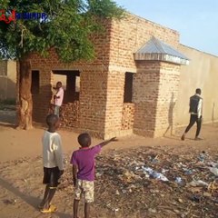 N'Djamena : les habitants du carré 38 de Walia tentent de résister face à la crue