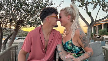 Endlich offiziell! AYTO-Stars Anna Iffländer und Micha sind ein Paar