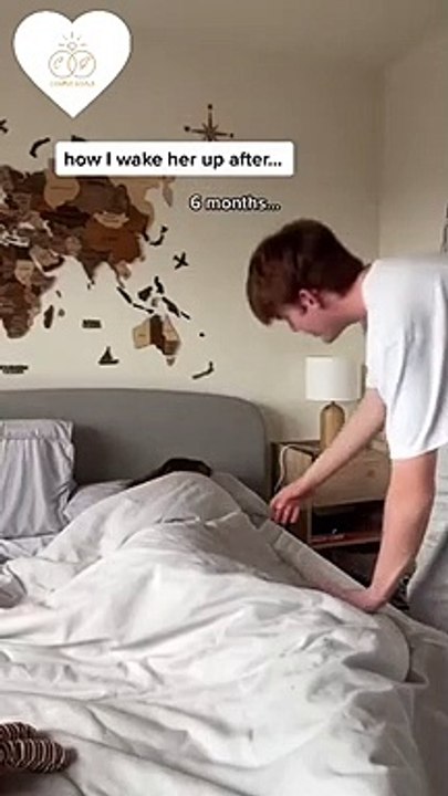 How i wake her in the morning with time || Couple Goals