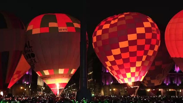 Hot air balloons light up in centre of Mexico City