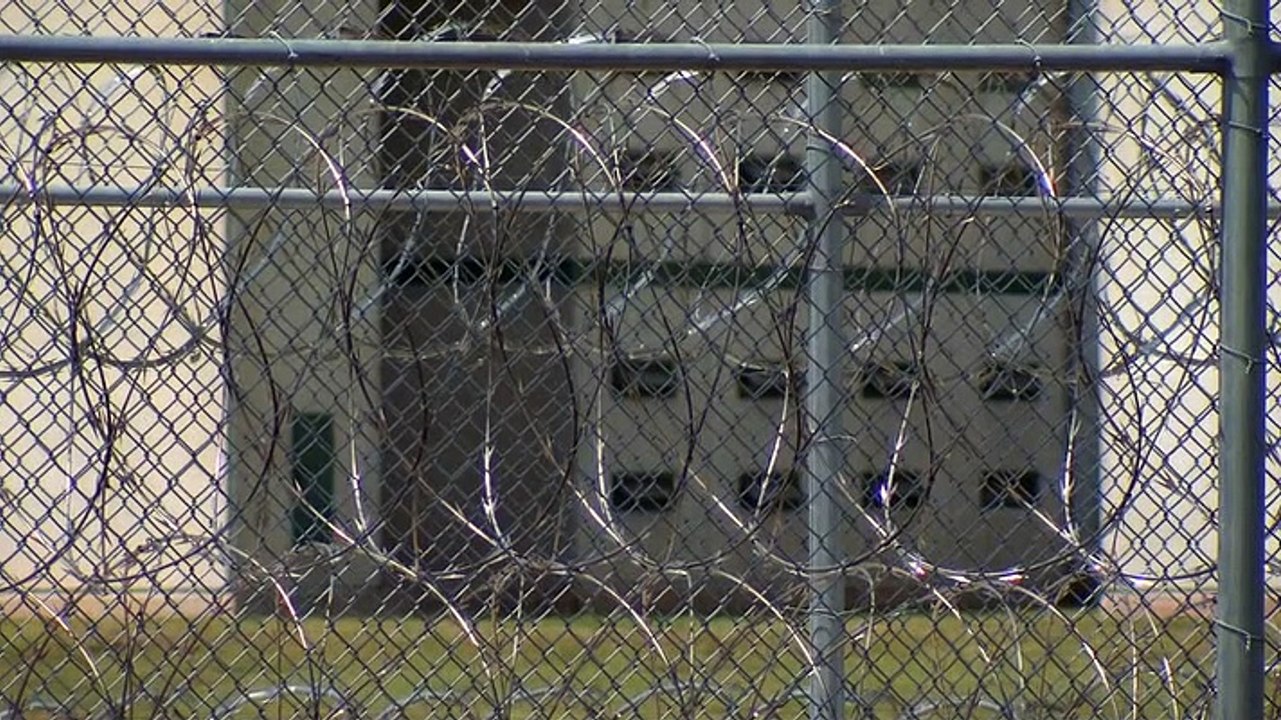 Im Todestrakt Staffel 1 Folge 3 HD Deutsch