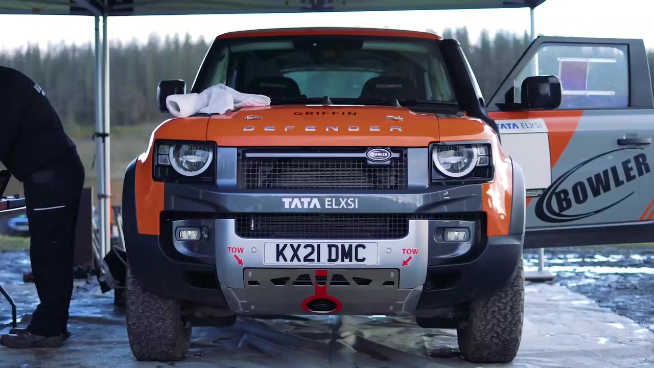 Land Rover Defender Rally Series by Bowler
