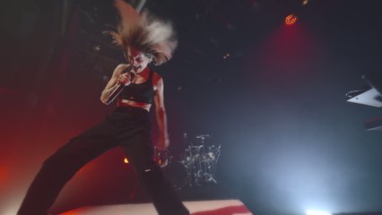 Aloïse Sauvage - Fumée