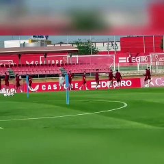 Entrenamiento del Sevilla antes de recibir al Copenhague
