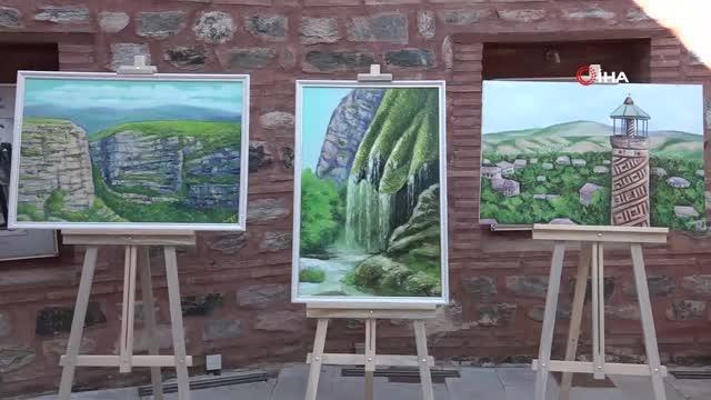 Türk Dünyası Şuşa Yılı Yağlı Boya Sergisi beğeniye sunuldu