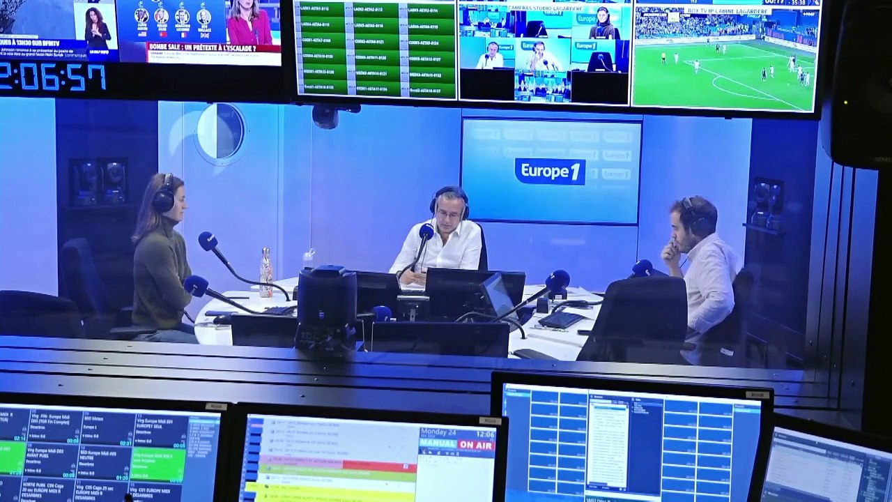 Guerre en Ukraine, euthanasie, migrants... Macron a rencontré le pape François