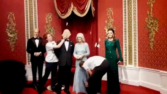 İklim aktivistleri Kral 3. Charles'ın balmumu heykelini çikolatalı pastayla kapladı