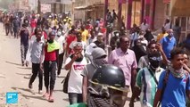 مقتل متظاهر في الخرطوم واتساع رقعة العنف القبلي