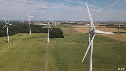 Energieautarkes Dorf durch Sonne und Wind