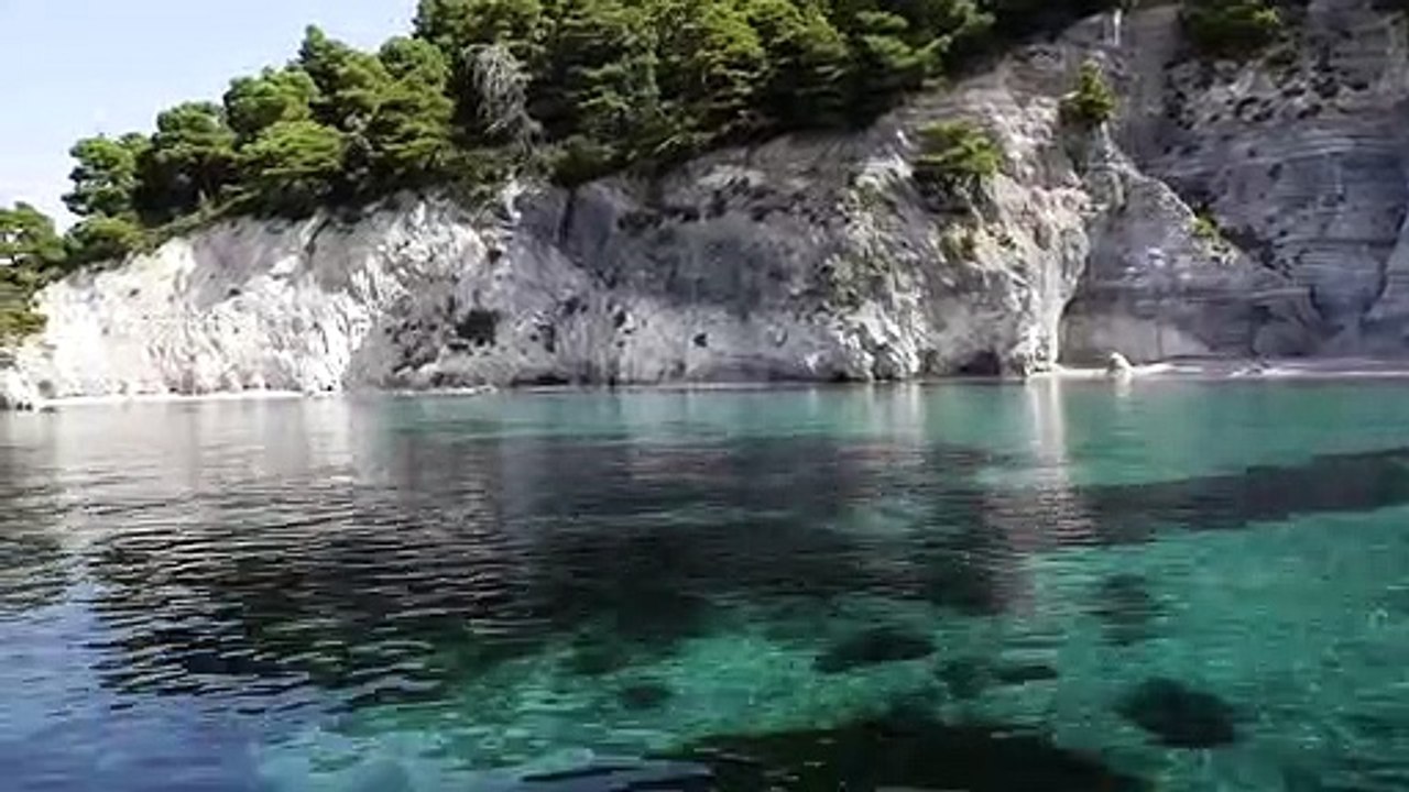 Pantai yang indah