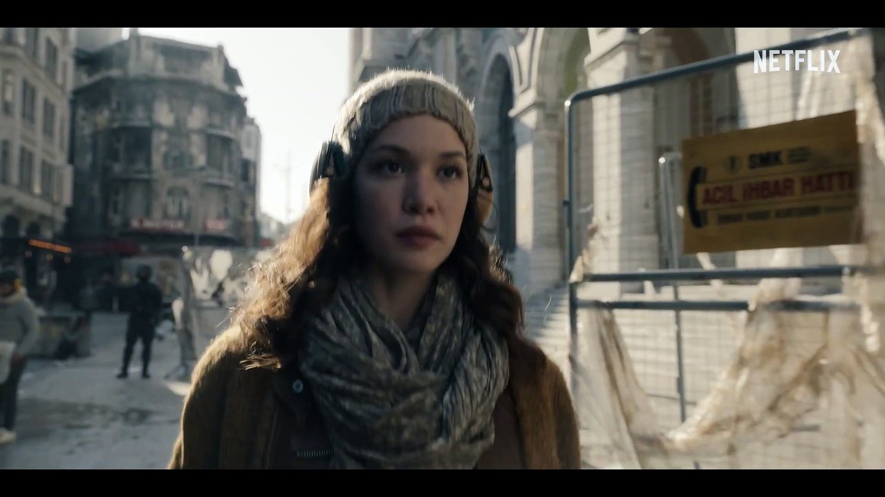 Hot Skull   Date Announcement   Netflix