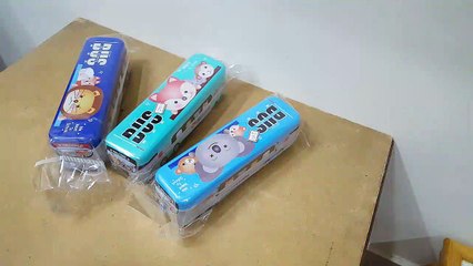 Unboxing and review of cool Pull Back Double Decar Bus metal body Pencil Box