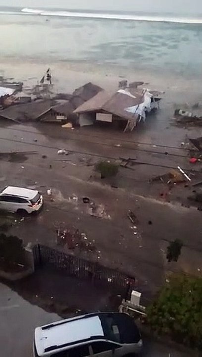 Tsunami indonesia