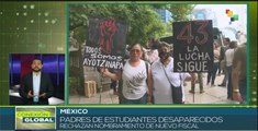 Padres de estudiantes desaparecidos en México reclaman avances en las investigaciones