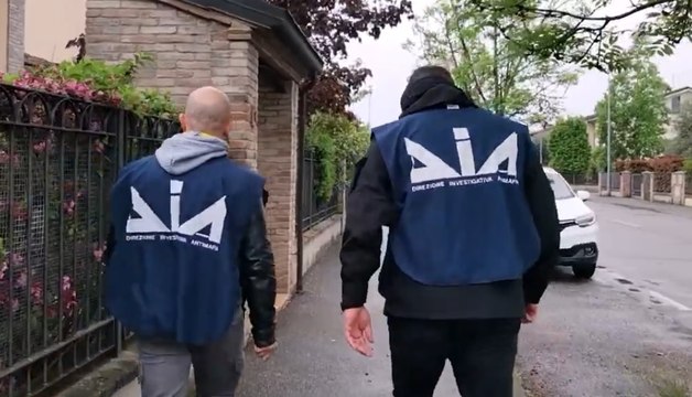 'Ndrangheta in Emilia, sequestrati beni per 10 milioni a esponente cosca Grande Aracri (26.10.22)