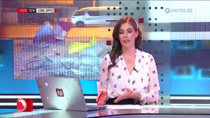 Maquinaria pesada  desaloja varios kioskos de amautas y curanderos de El Alto  