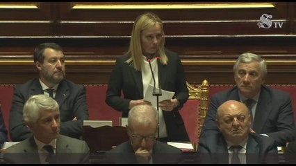 Meloni: pace non si ottiene con bandiere ma sostenendo Ucraina