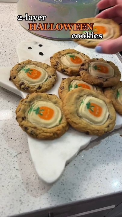 DIY Halloween food, DIY cookies, Halloween recipes, food recipes, food, fall food  - Everyday Cooking Recipes #EverydayCookingRecipes