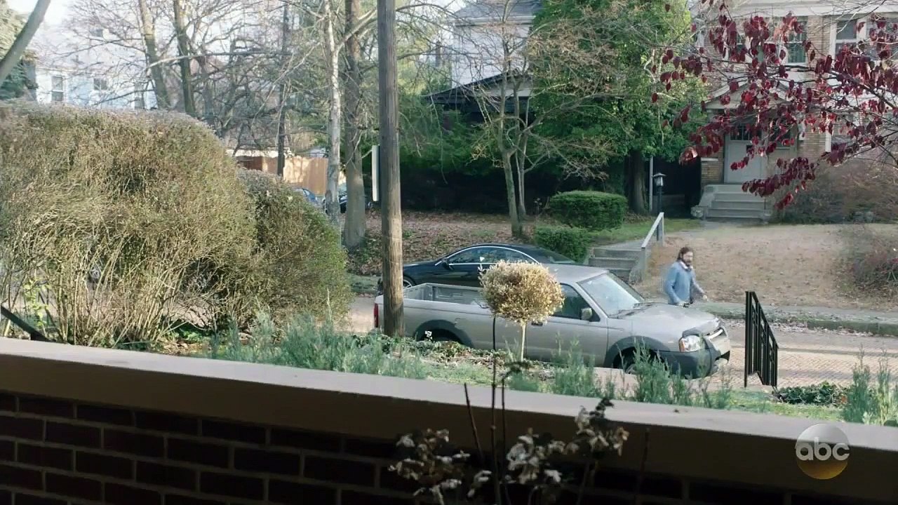 Downward Dog - Se1 - Ep01 - Pilot HD Watch HD Deutsch