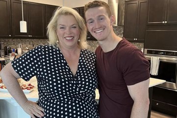 'Sister Wives' Star Janelle Brown Celebrates Son Logan's Wedding: 'Such a Beautiful Day'