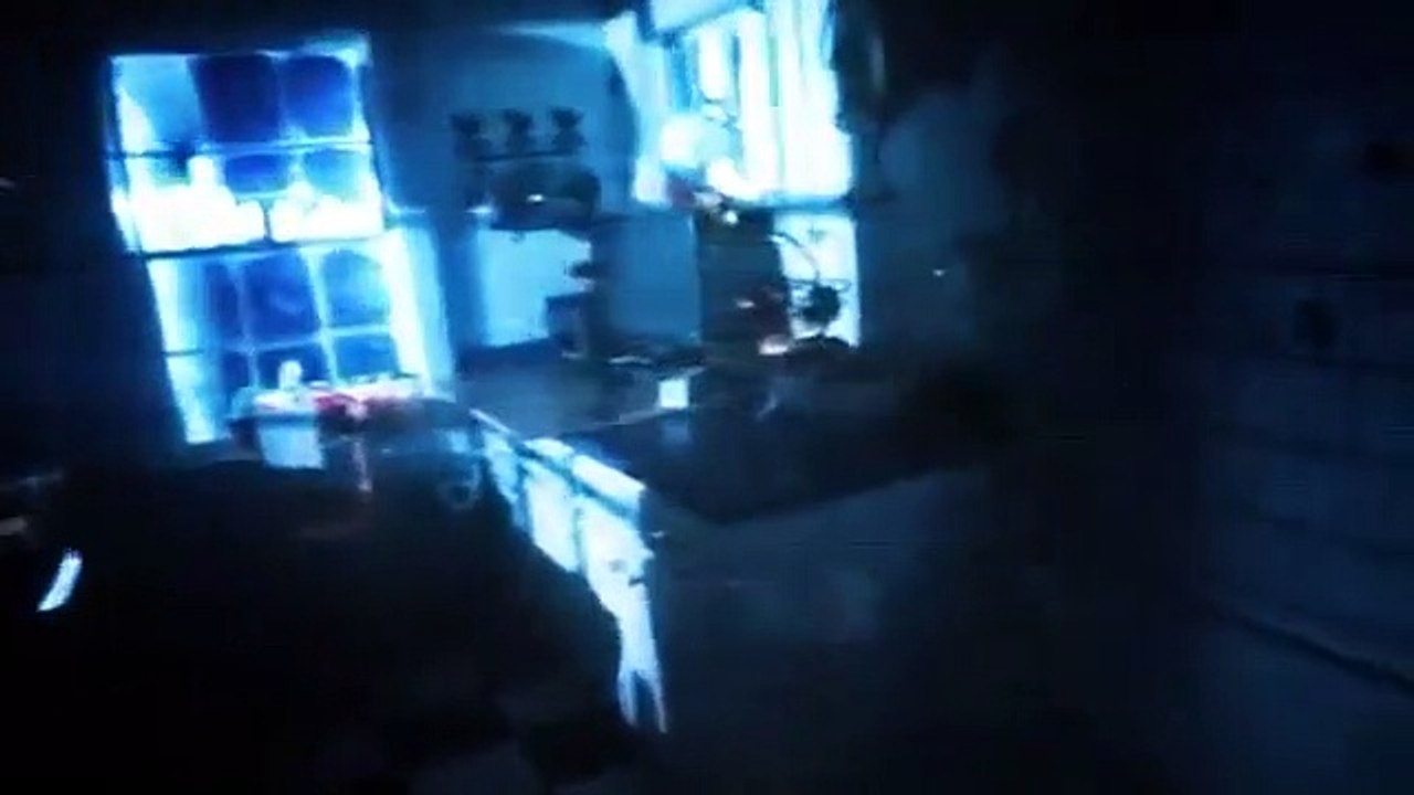 Home Alone - Se2 - Ep04 - A Mother and a Maniac HD Watch HD Deutsch