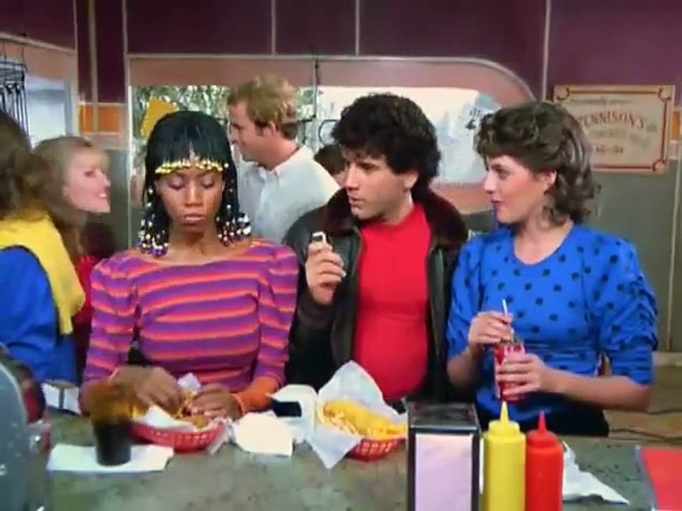 Square Pegs - Ep04 HD Watch HD Deutsch