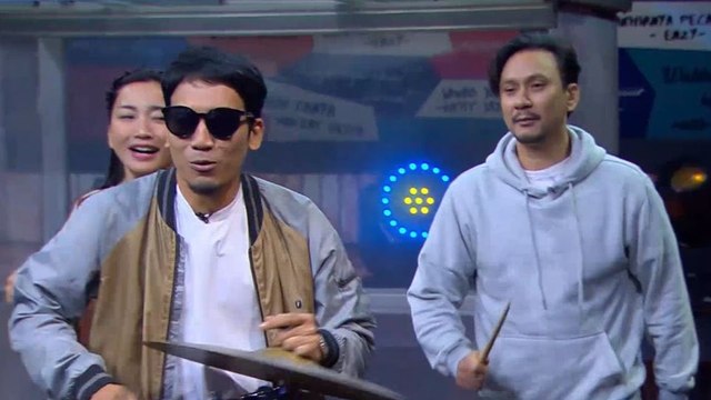 Gimmick Vincent Stoknya Gak Abis-Abis, Orang Lagi Nyanyi Dibikin Kaget Terus!