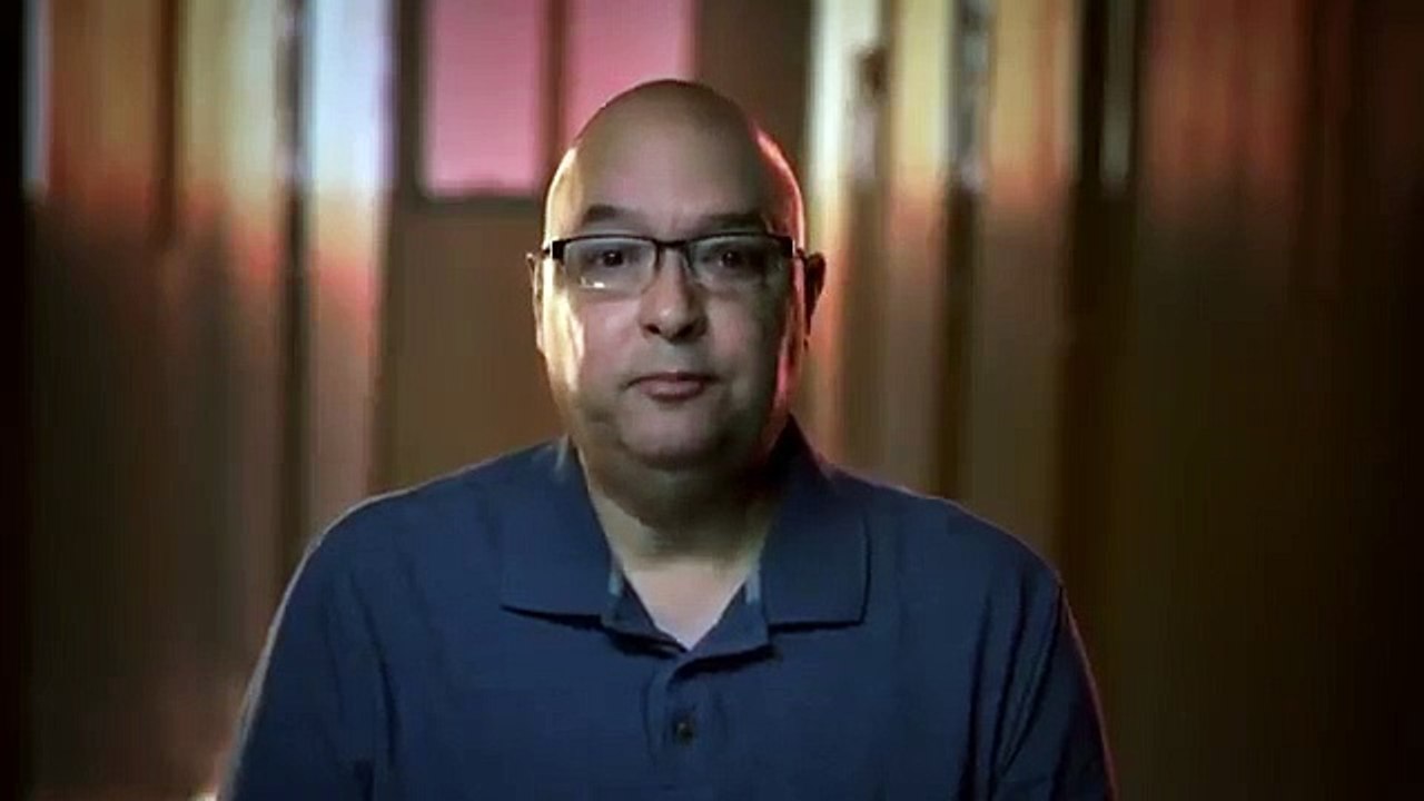 Paranormal Nightshift - Se1 - Ep03 - Clown Boy's Revenge, She Follows Me and I.T. HD Watch HD Deutsch